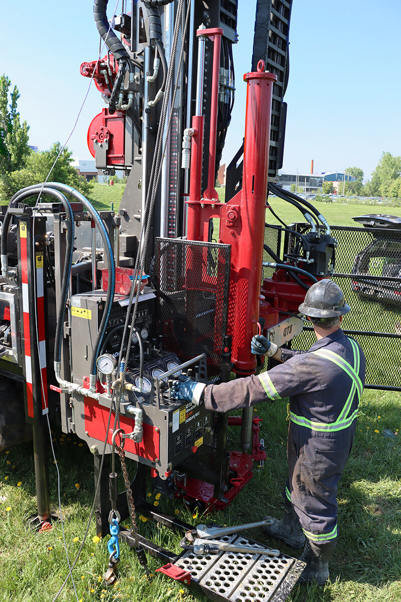 Foraspec equipement de forage versa drill gt8 7 FORASPEC Foraspec equipement de forage versa drill gt8 7 FORASPEC